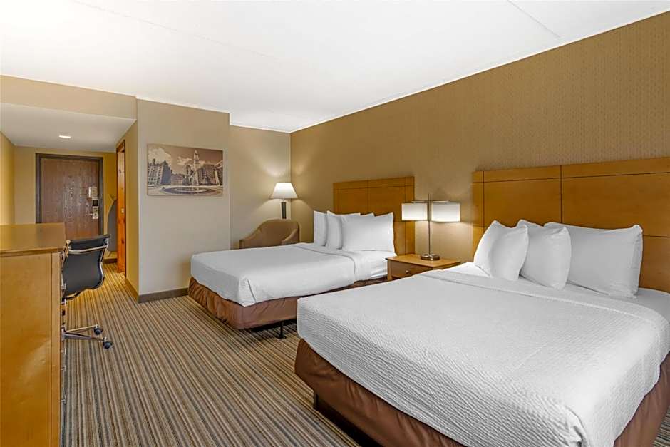 Best Western Royal Plaza Hotel And Trade Center