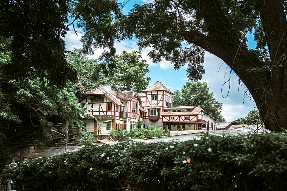 Villa Mungkala - Colonial Villa