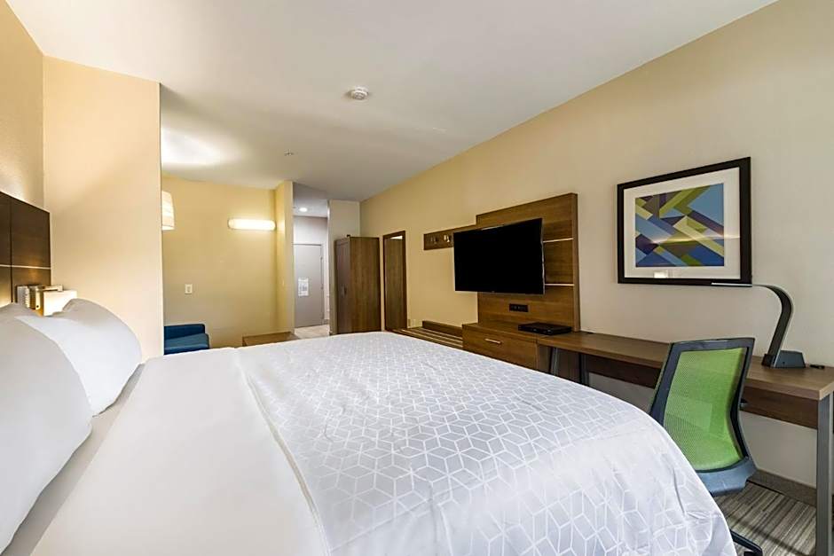 Holiday Inn Express Hotel & Suites Columbus By IHG
