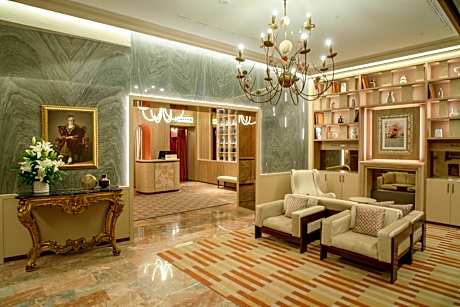 Rosetta Hotel Perugia Tapestry Collection By Hilton