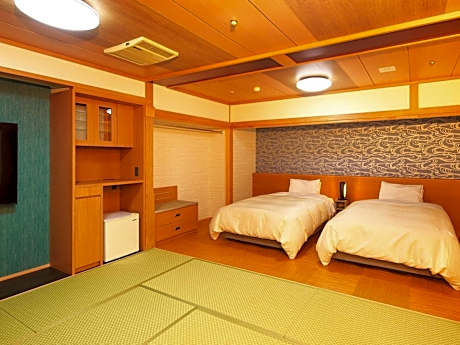 Family Room with Private Bathroom