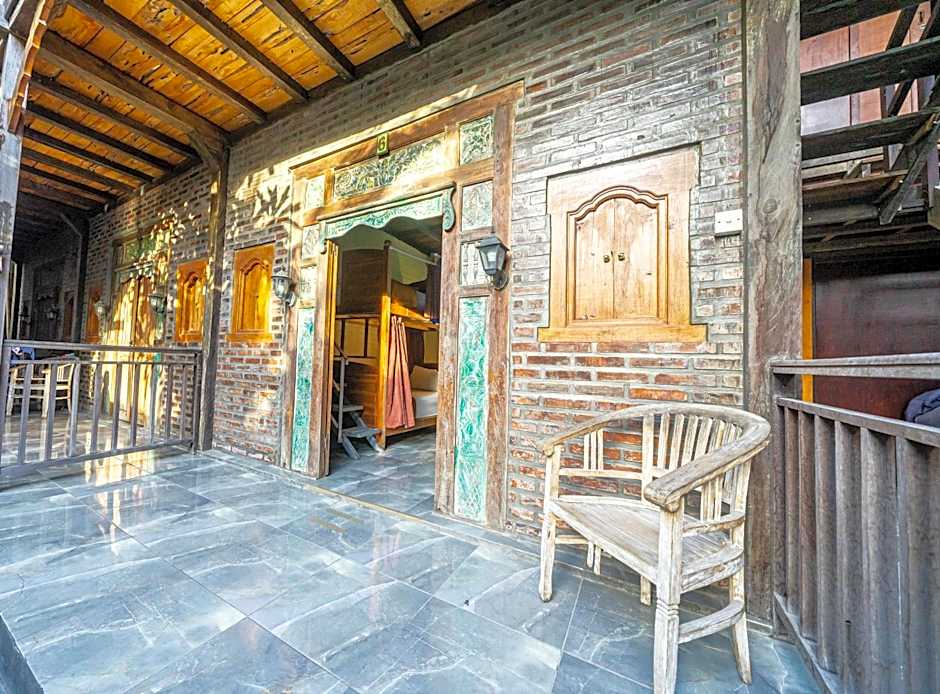 Tropical Canggu Hostel