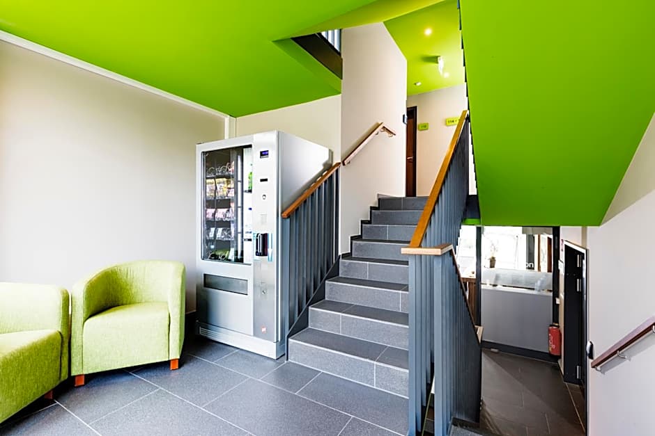 RiKu HOTEL Weißenhorn