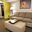 Heritage Inn Suites Houston/Sugar Land, Trademark by Wyndham