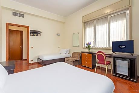 Triple room
