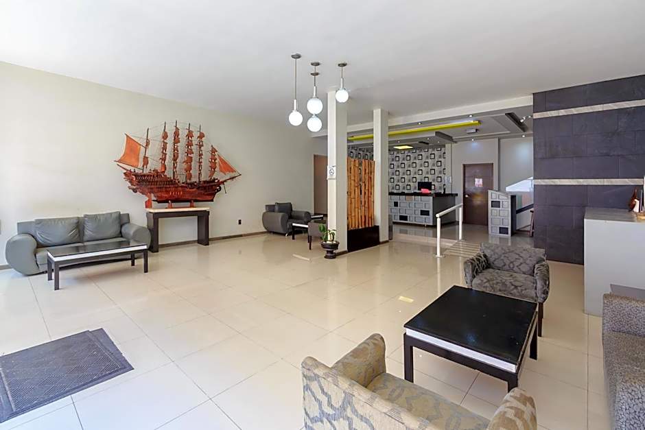 OYO Hotel Colon Express