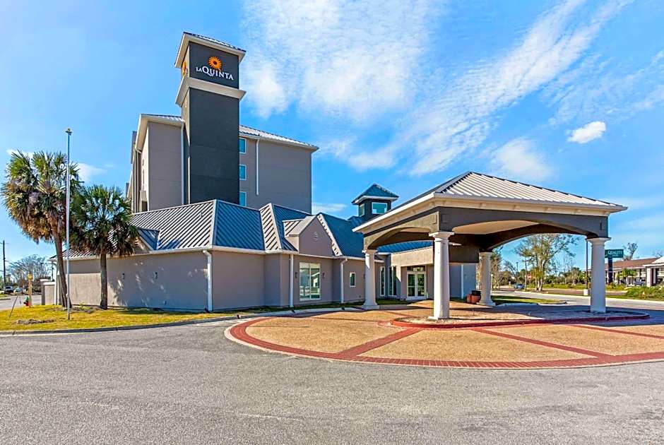 La Quinta Inn & Suites by Wyndham Panama City