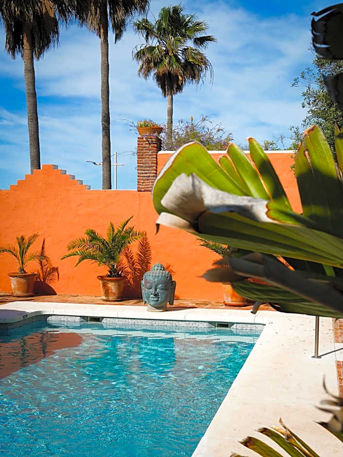 Hotel Madreselva - Grupo Califa