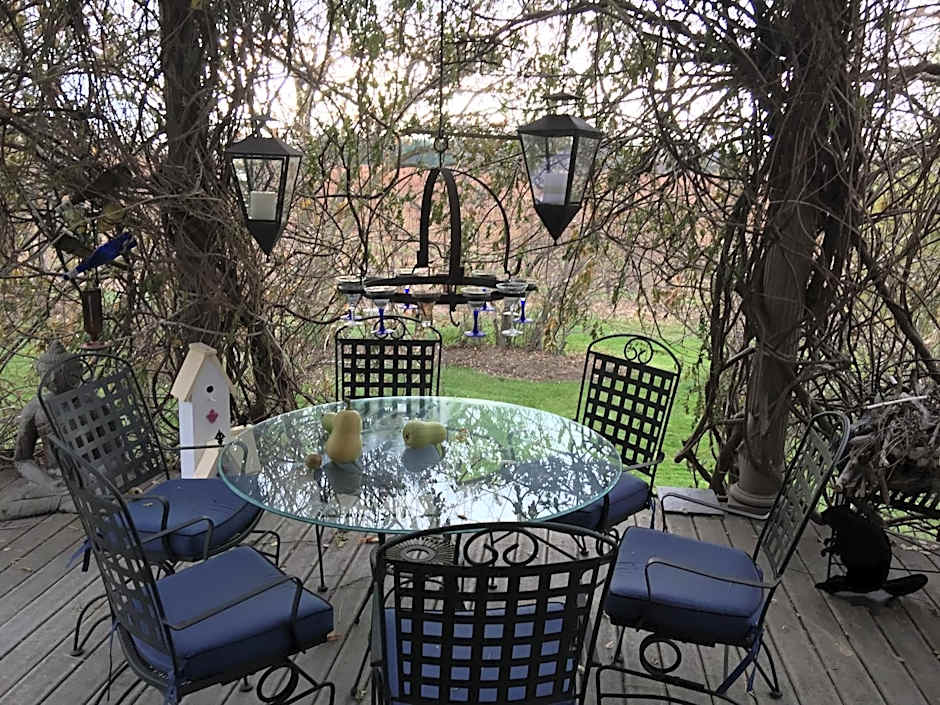 Lulu's Bed & Breakfast