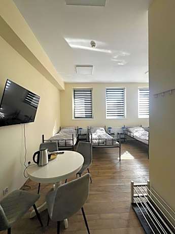 Hotel Towarowa 24
