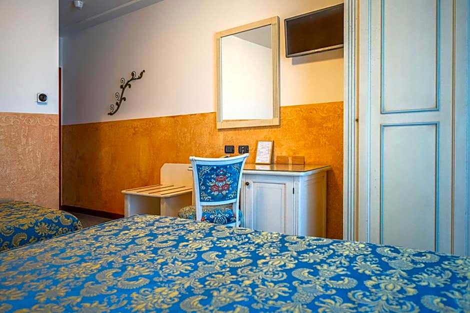 Hotel Confine