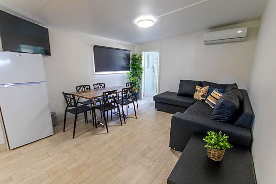 Esk Caravan Park & Rail Trail Motel