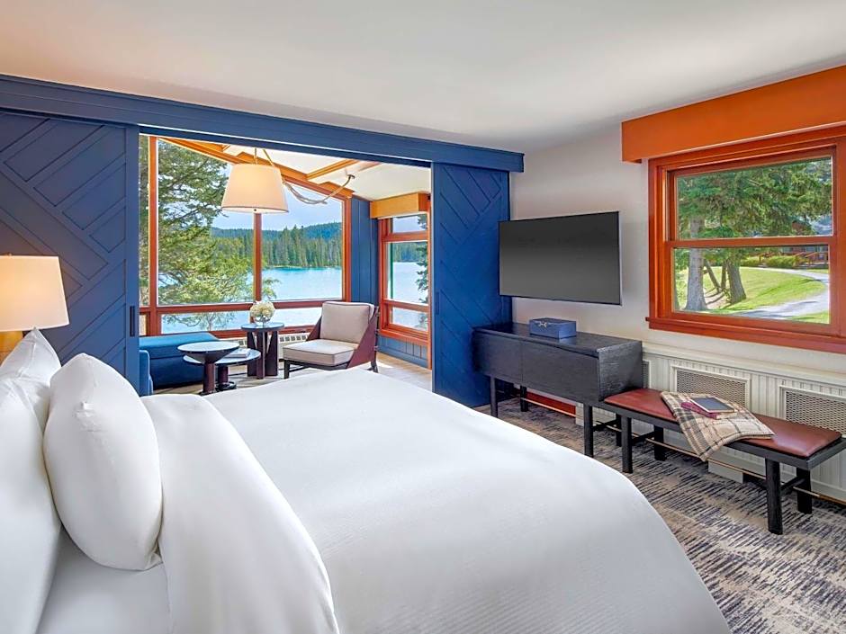 Fairmont Jasper Park Lodge