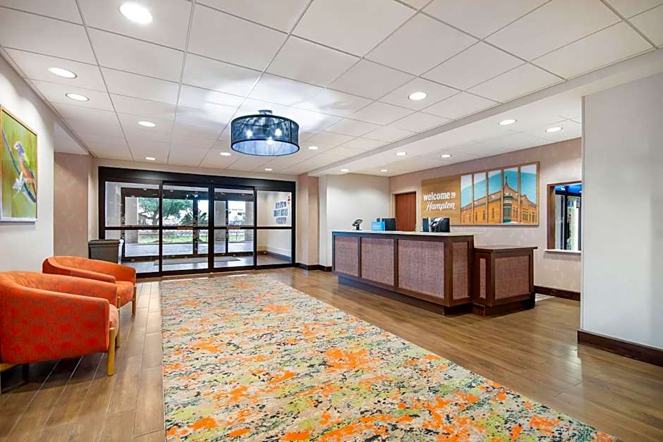 Hampton Inn Uvalde