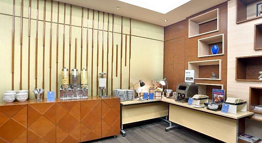 Holiday Inn Express Semarang Simpang Lima By IHG