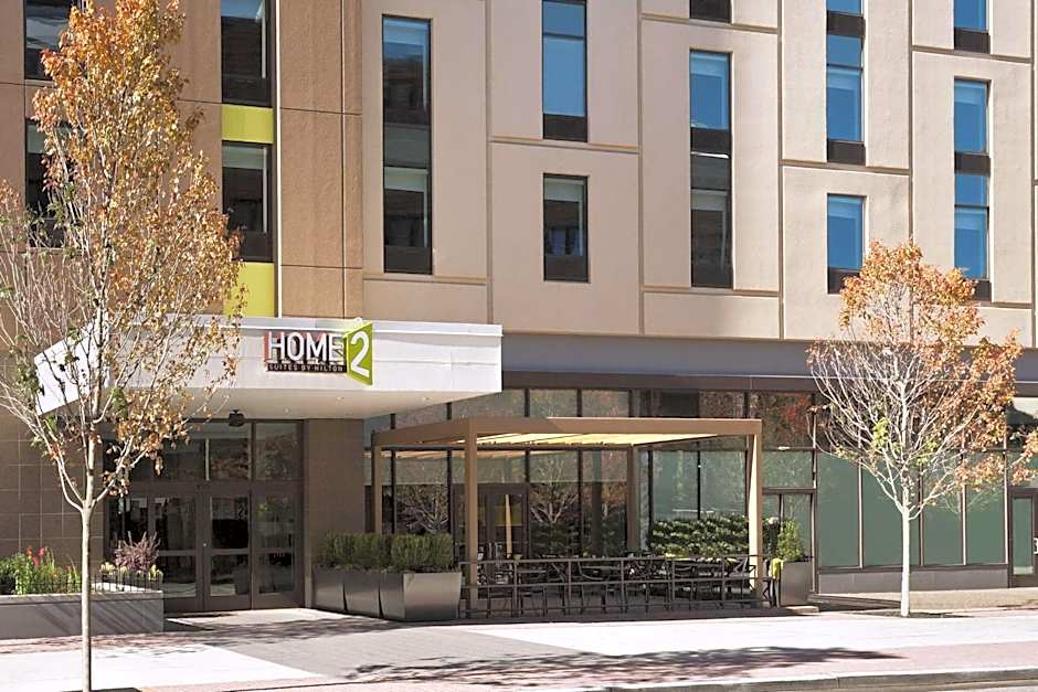 Home2 Suites By Hilton Philadelphia Convention Center