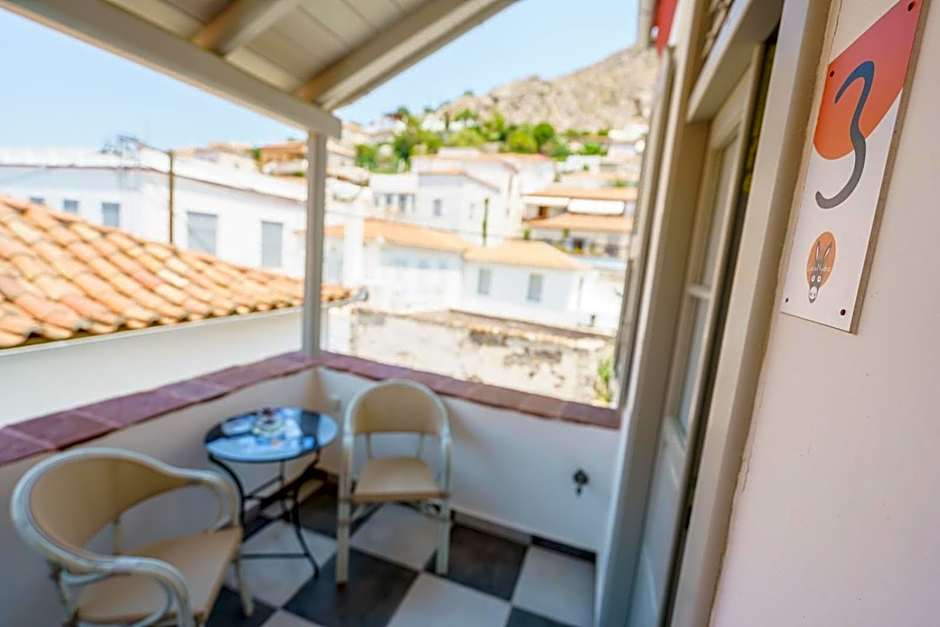 LIVIN Hydra Legacy Suite