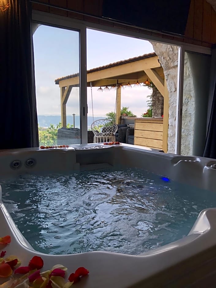 Le Manoir: chambre d’hôte de charme avec jacuzzi privatif