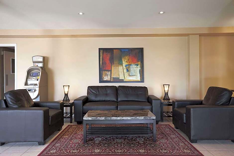 Travelodge by Wyndham Kapuskasing