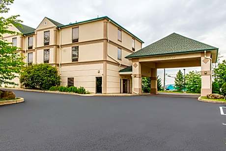 Quality Inn Hackettstown