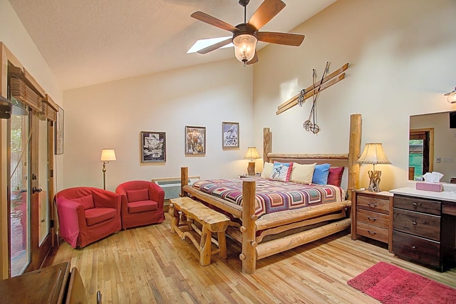 Engen Hus Bed and Breakfast