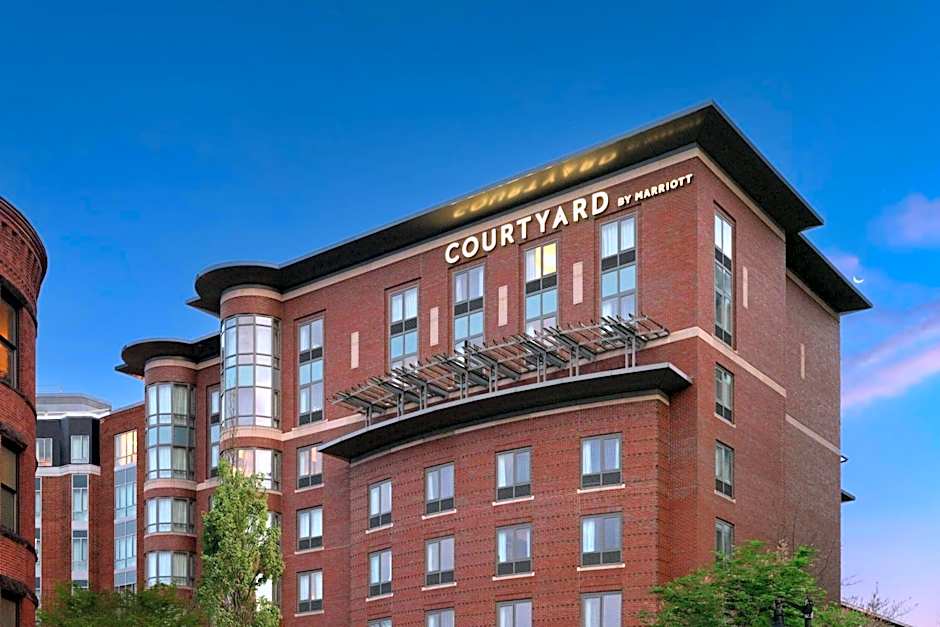 Courtyard by Marriott Boston Brookline