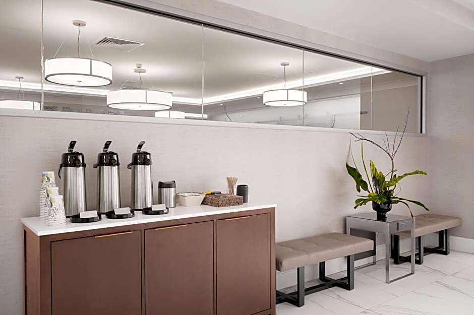 Crowne Plaza Albany - The Desmond Hotel By IHG