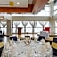 Crown Regency Hotel & Towers