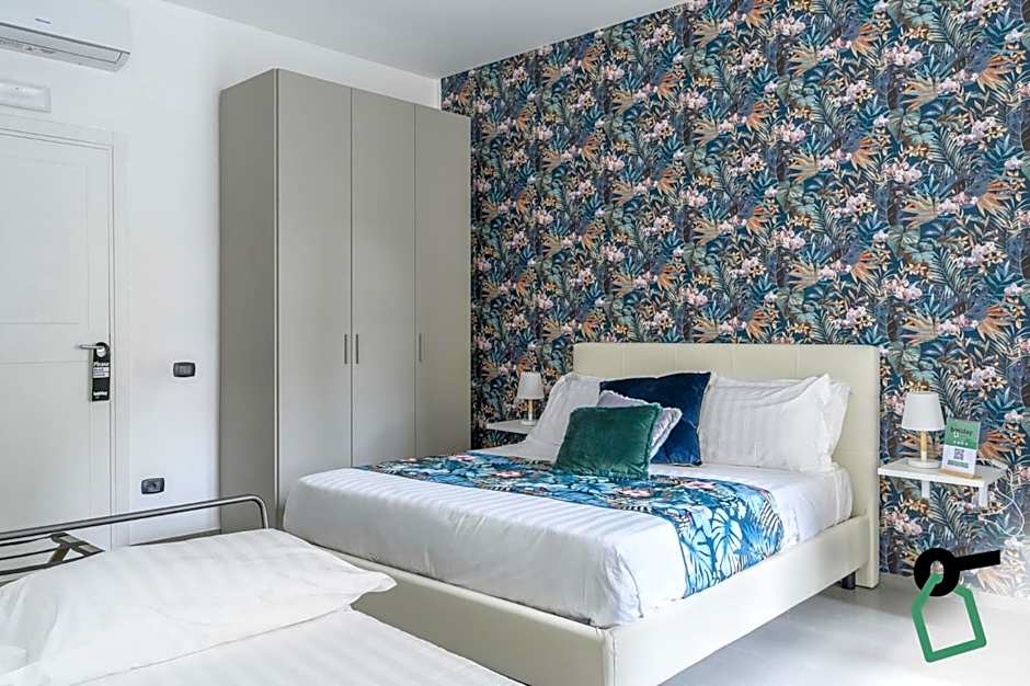 Hotiday Room Collection - Napoli Sant'Arcangelo