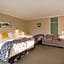 Averill Court Motel