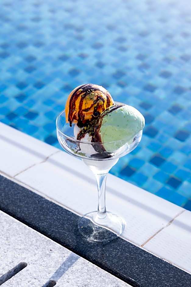 Remal Hotel & Villas Al Dhannah City