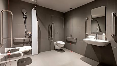 Cocoon For Two Accessible