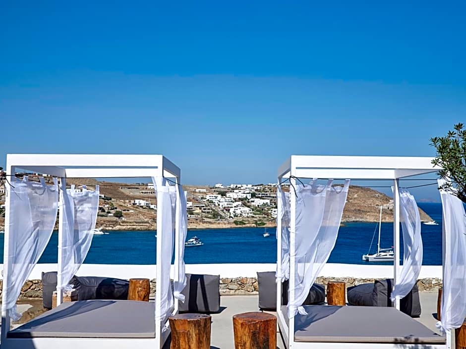 Pietra e Mare - Mykonos Moments by Mr and Mrs White