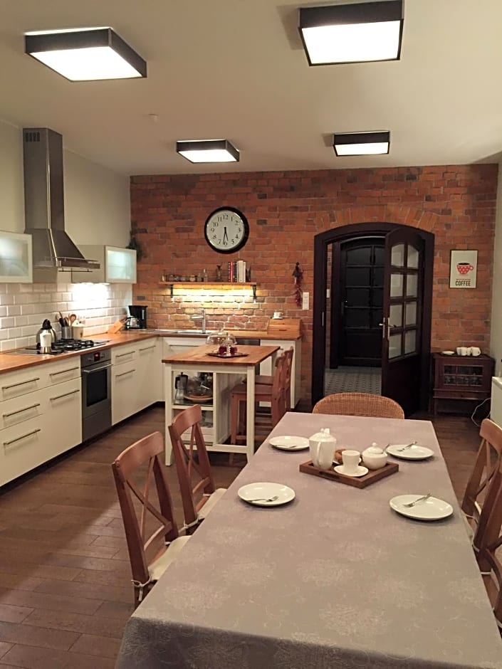 Stara Szkola Trzcin 20