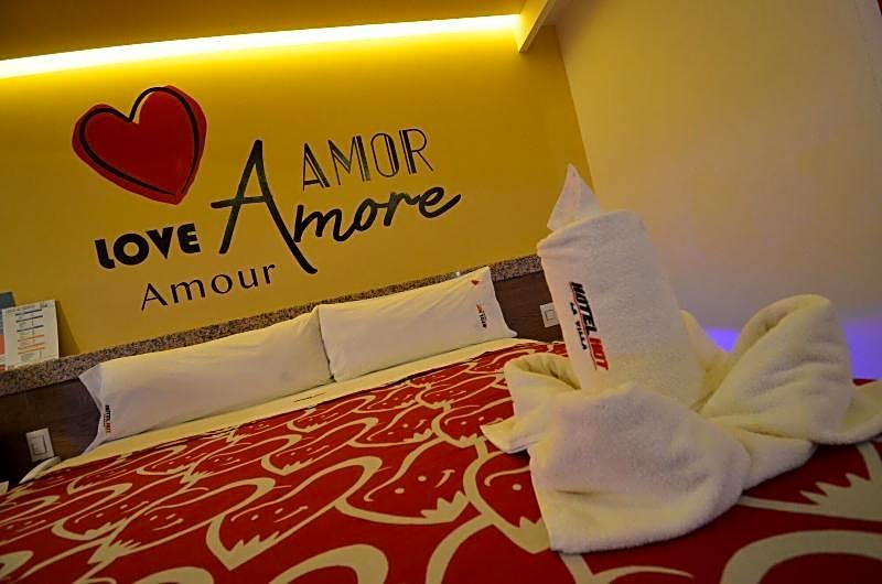 Hotel La Villa - Solo Adultos