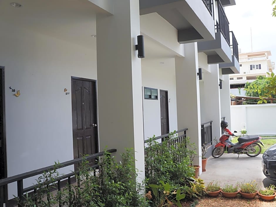 Sabai @ Chumphae Hotel