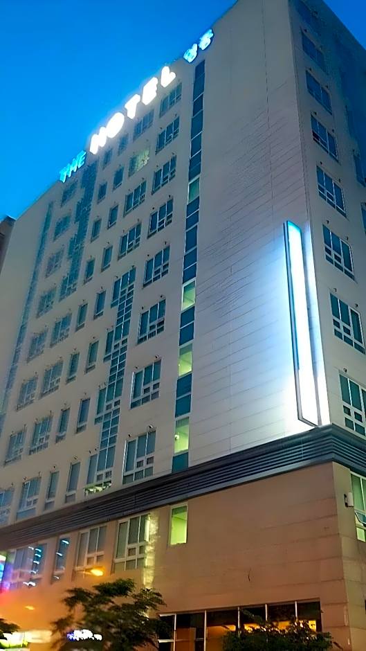 The Hotel Yeongjong Incheon Airport