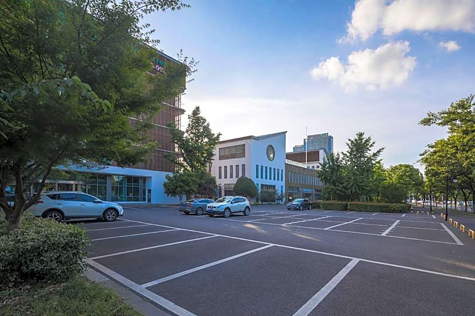 Green Tree Inn Wuxi New District National Software Park