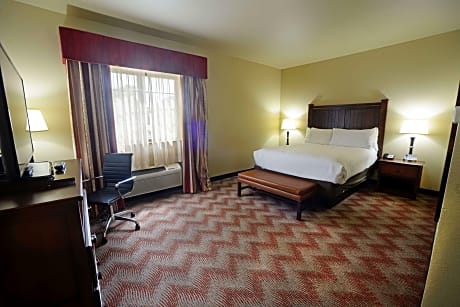1 QUEEN BED,MOBILITY ACC,COMMASSIST,ROLL SHWR,NSMK,FULL BREAKFAST