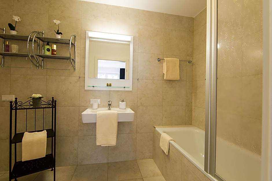 Sonnenwende by AlpenTravel