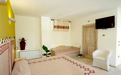Family Double Room - Disability Access