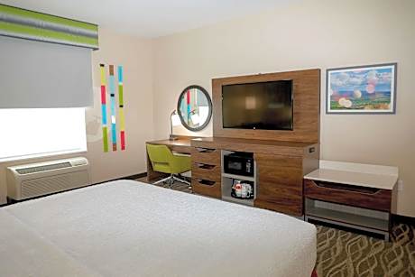 King Room - Mobility Access/Non-Smoking