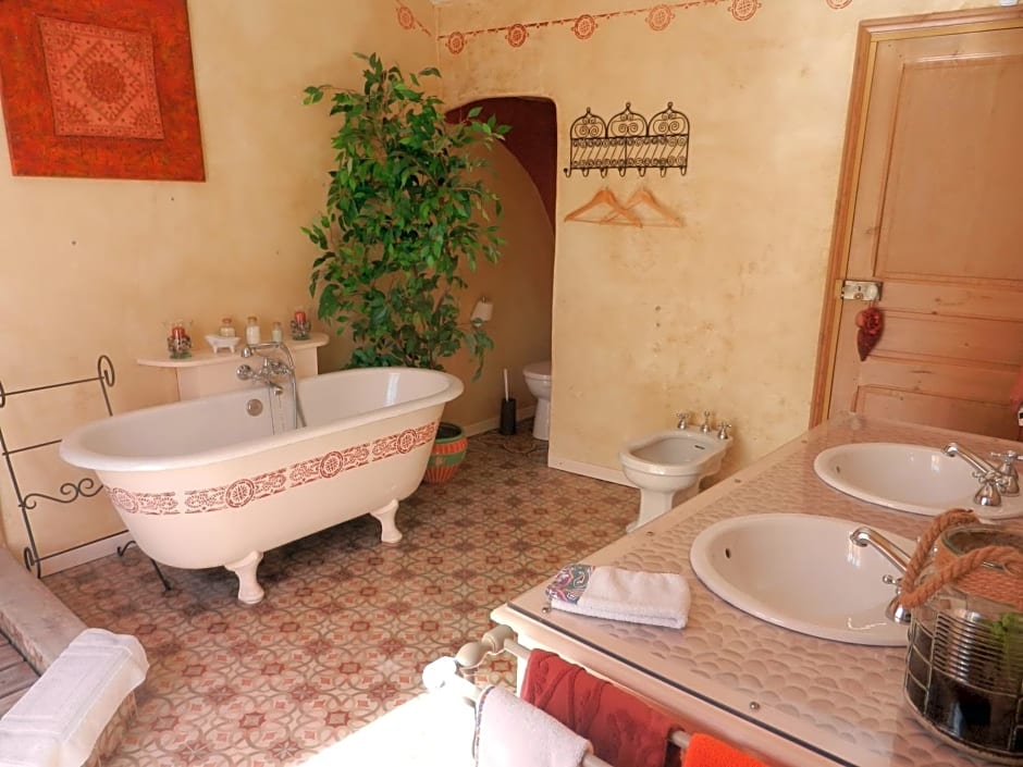 Le Patio Des Senteurs