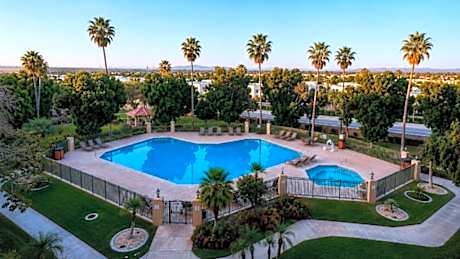 Yuma Inn and Suites