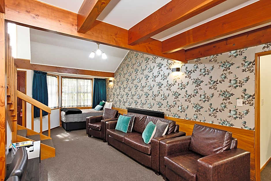 Balmoral Lodge Motel