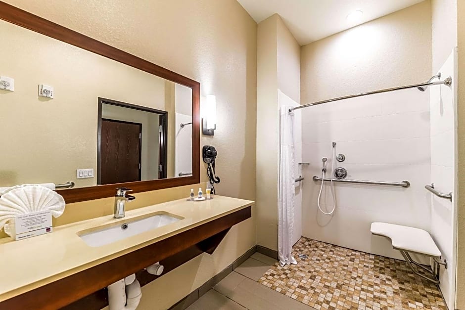 Comfort Suites Grand Prairie - Arlington North