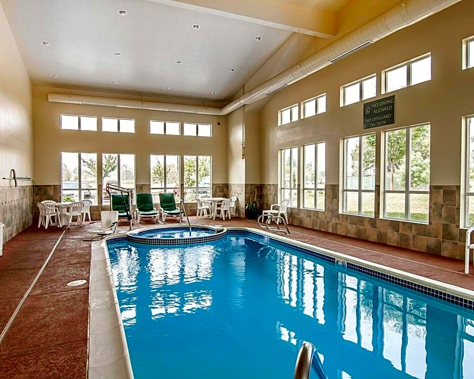 Comfort Inn & Suites Creswell