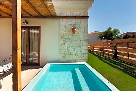 Deluxe Suite Private Pool