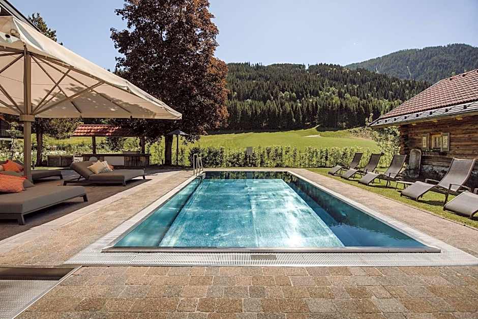 Hotel loj - our kind of place