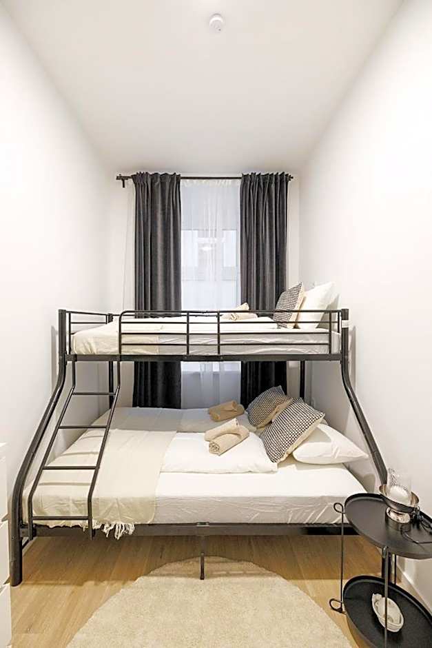 Central City Style Rooms by Home2